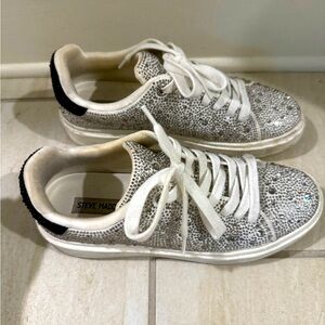 Steve Madden CHILLS Rhinestone sneakers